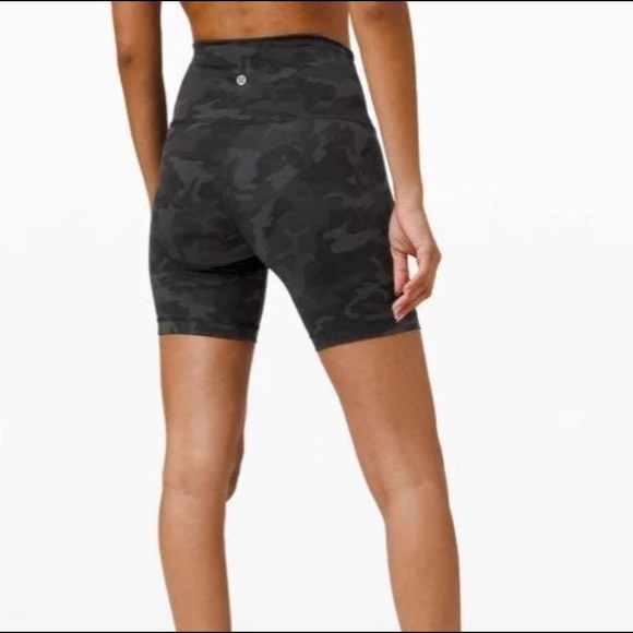 SOLD Wunder Train Shorts 6” Lululemon Size 2 - Picture 9 of 10